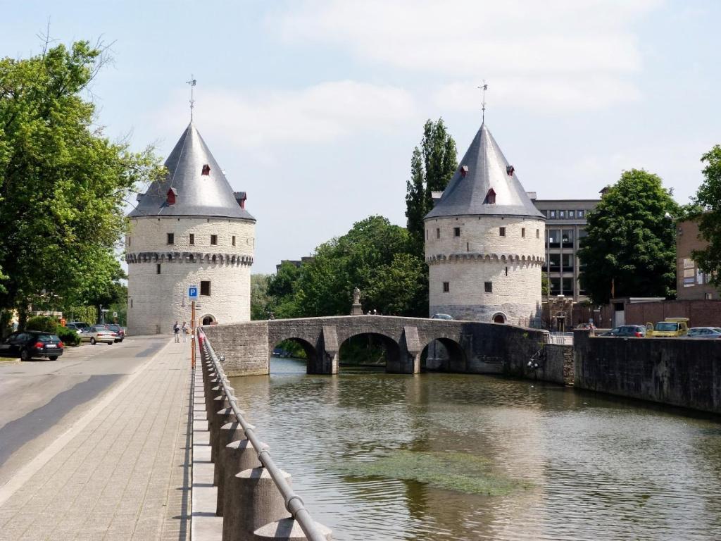 Hotel Bell Expo Kortrijk Eksteriør billede